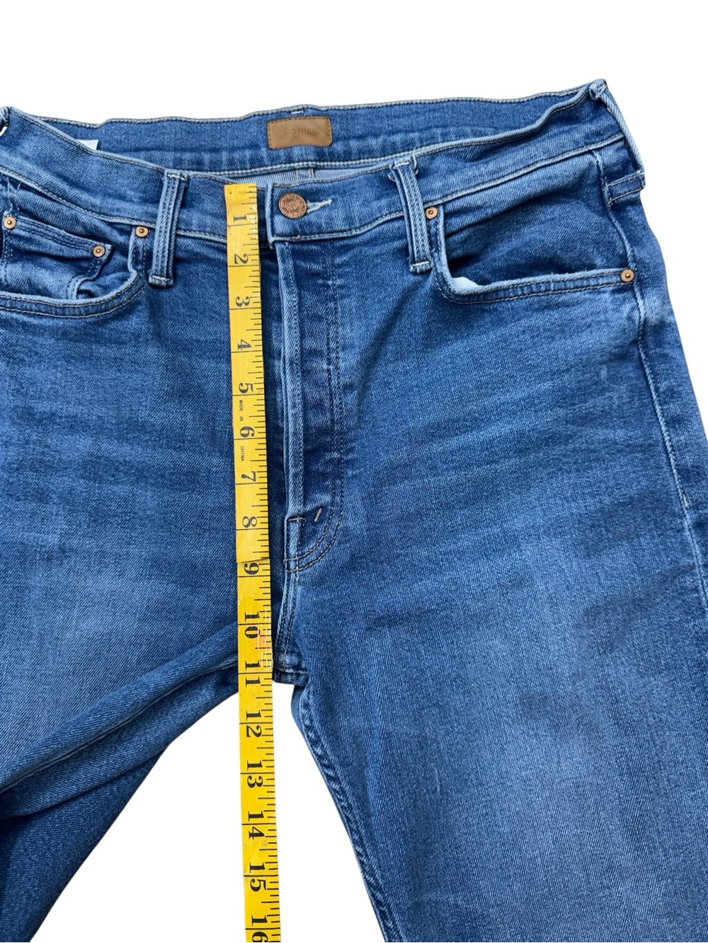 The Mother "The Tomcat" jeans in the Layover. - Picture 8 of 16